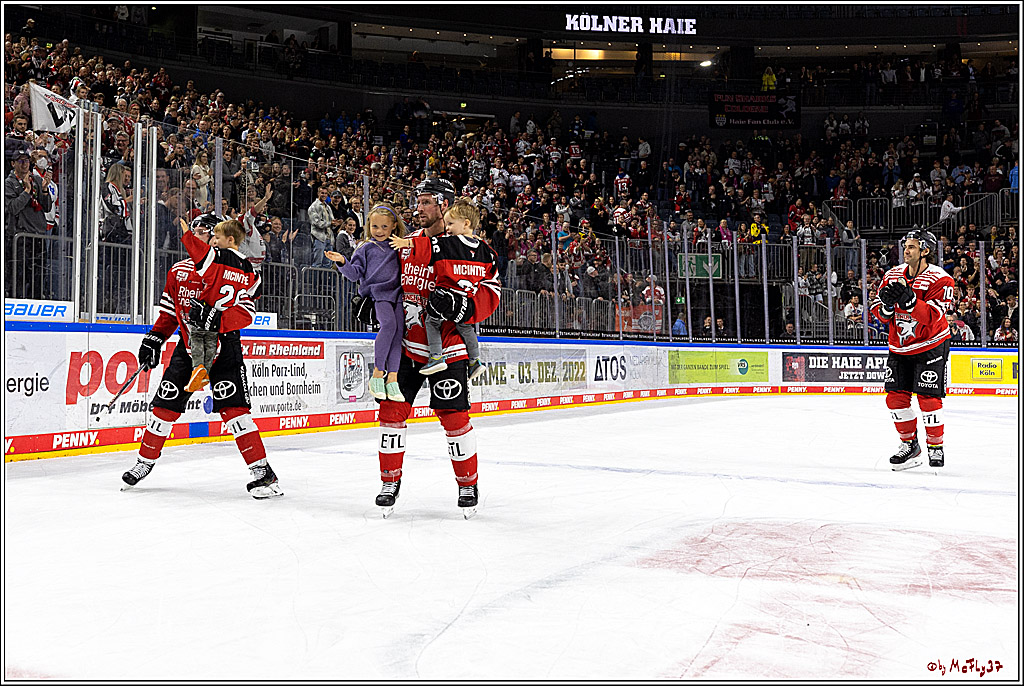 PENNY DEL;  Kölner Haie - Grizzly Wolfsburg; Köln, 21.09.2022